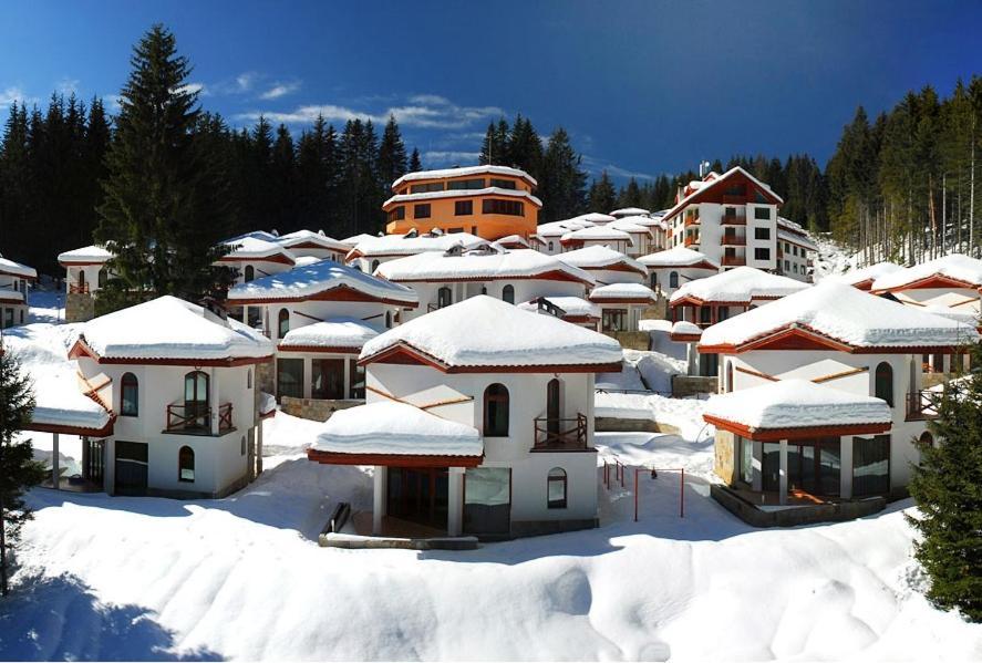 Ski Chalets At Pamporovo - An Affordable Village Holiday For Families Or Groups Екстериор снимка