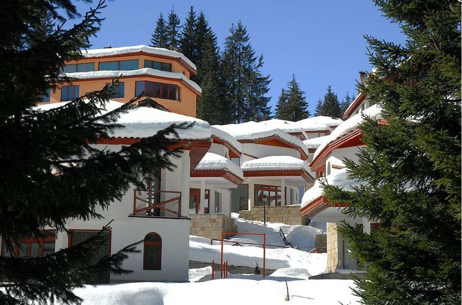Ski Chalets At Pamporovo - An Affordable Village Holiday For Families Or Groups Екстериор снимка